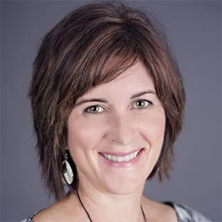 Professional headshot of Dr Tracey Ahern, an academic at James Cook University.
